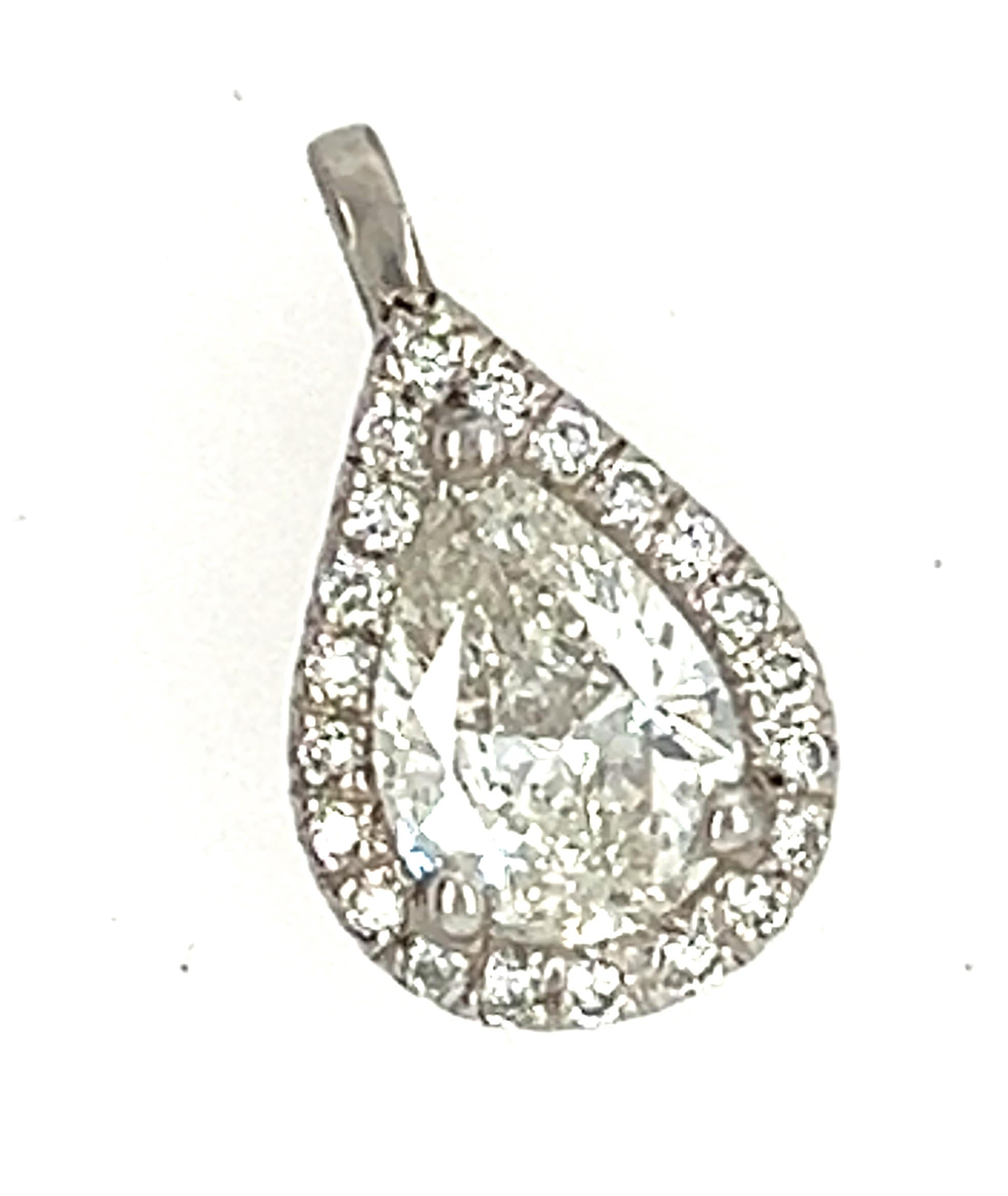 A 1.01ct Natural Diamond Platinum Pendant