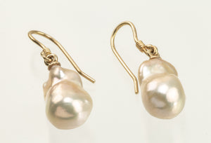 Baroque Freshwater Pearl Gold Earring