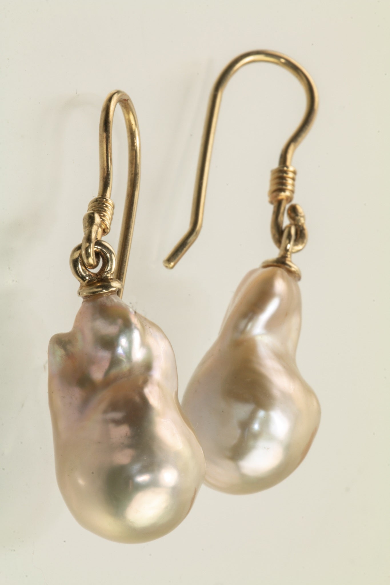 Baroque Freshwater Pearl Gold Earring