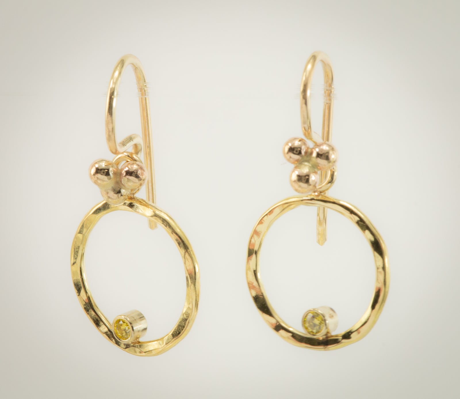 Natural Yellow Diamond 18kt Earring