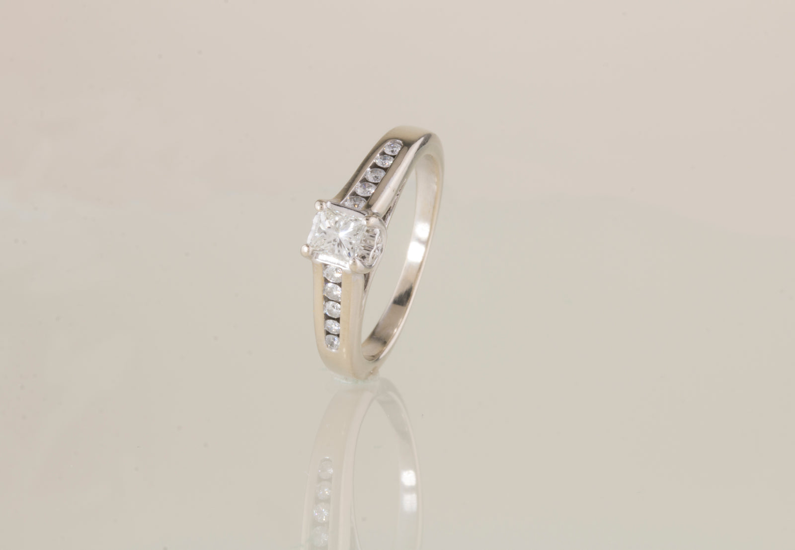 1/2 ctw Diamond 14kt White Gold Ring