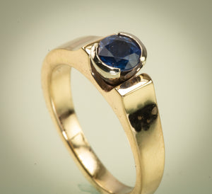 Sapphire 14 Karat Ring