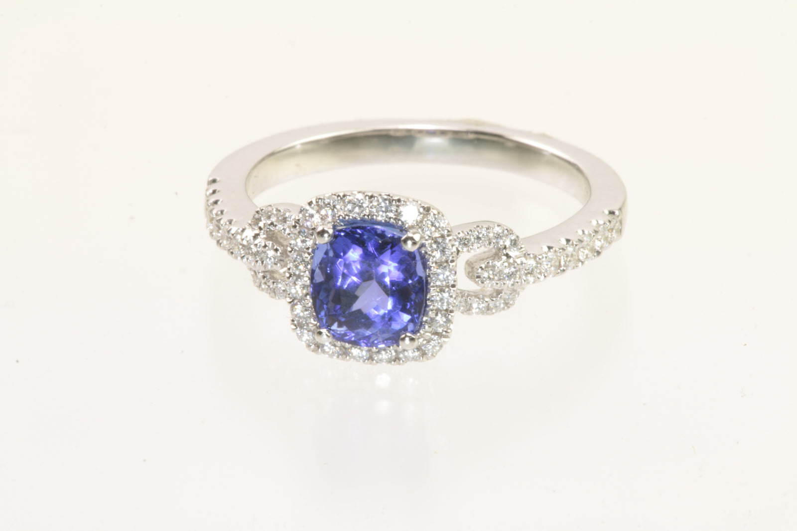Tanzanite 14kt White Gold With Diamonds